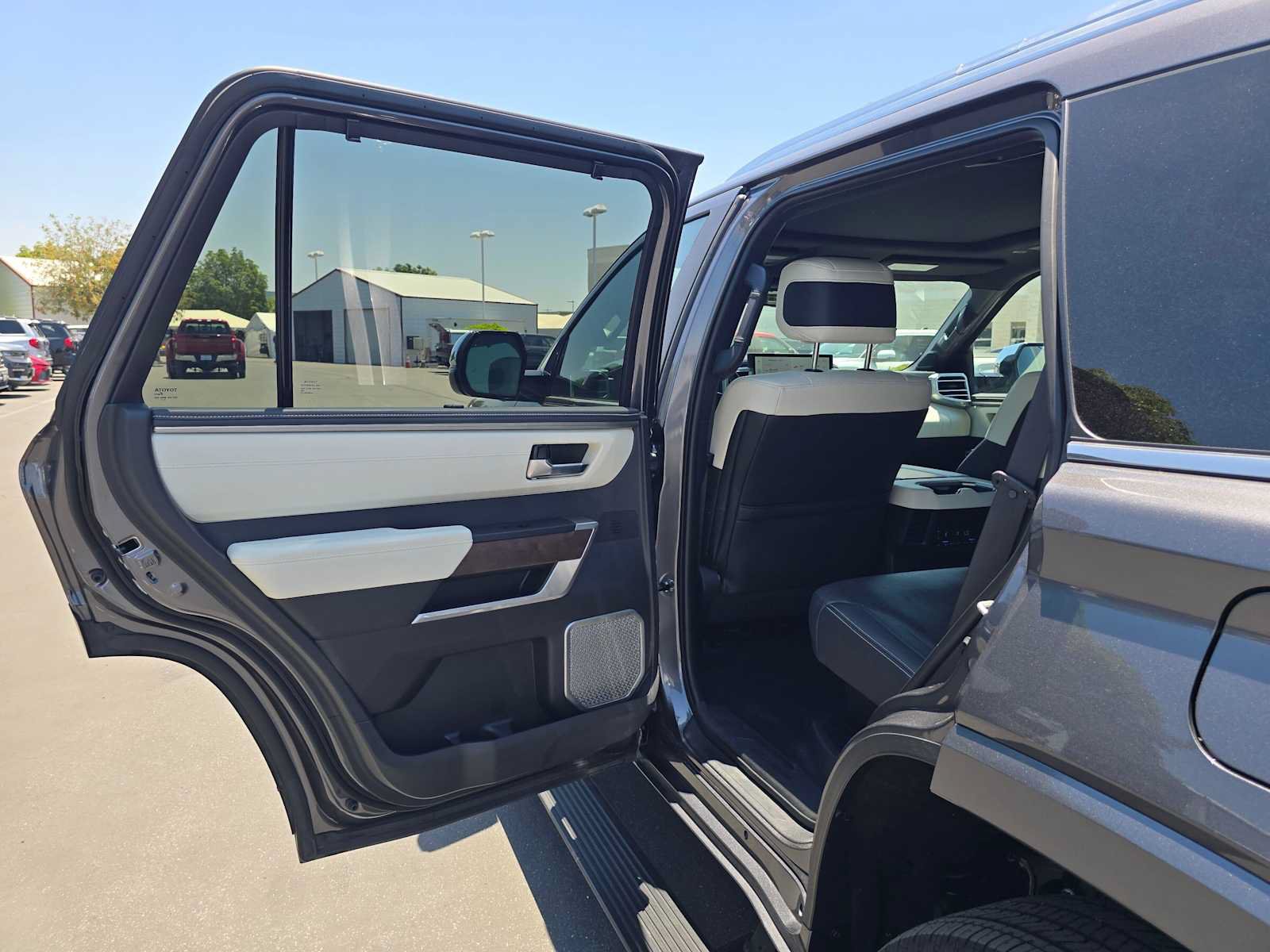 Certified 2024 Toyota Sequoia Capstone AWD/4WD image 19