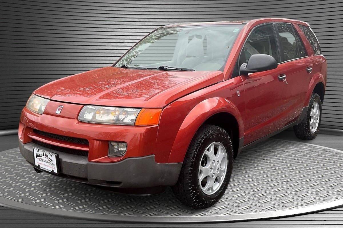 Used 2003 Saturn Vue AWD V6 image 3