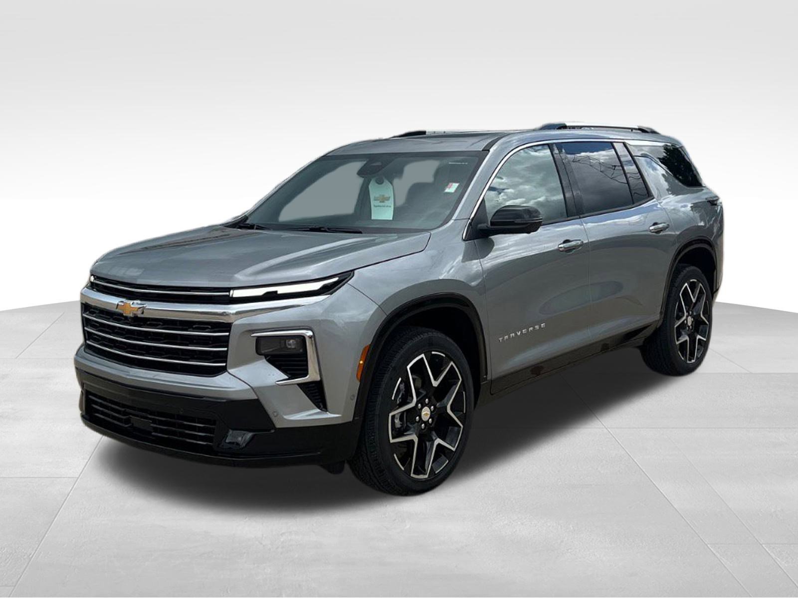 New 2025 Chevrolet Traverse High Country w/ LPO, Floor Liner Package image 1