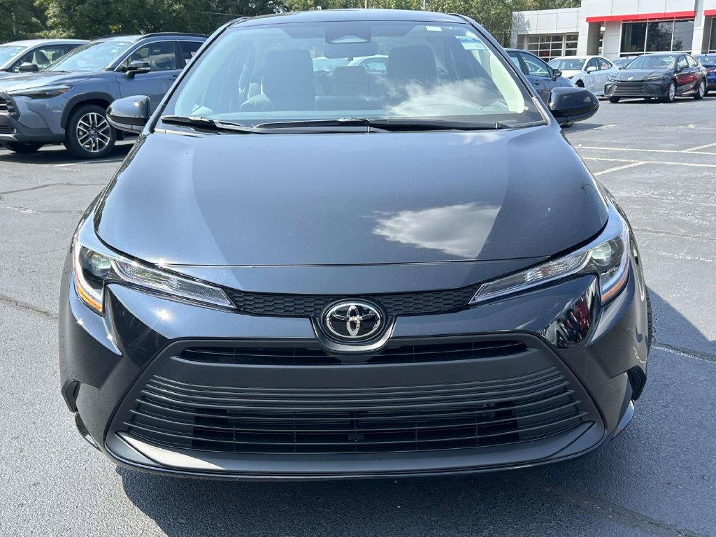 New 2026 Toyota Corolla LE FWD image 8