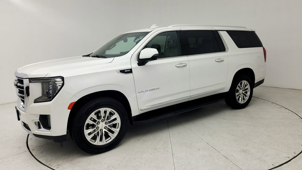 Used 2022 GMC Yukon XL SLT w/ SLT Premium Package RWD image 4