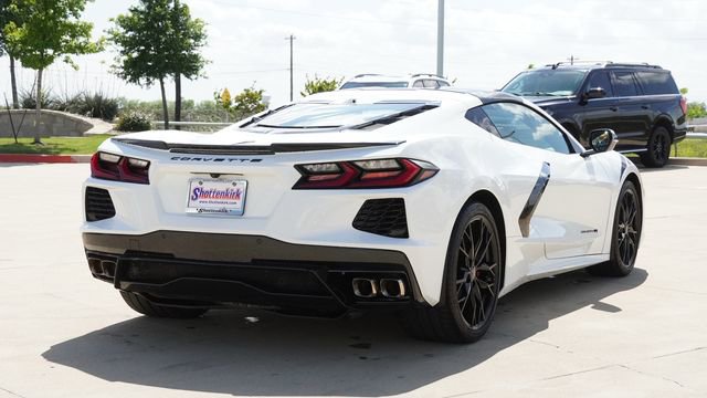 Used 2024 Chevrolet Corvette Stingray Coupe image 9