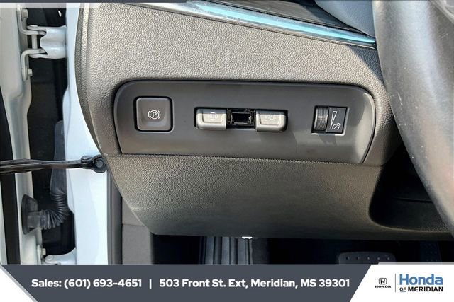 Used 2024 Buick Enclave Premium image 24