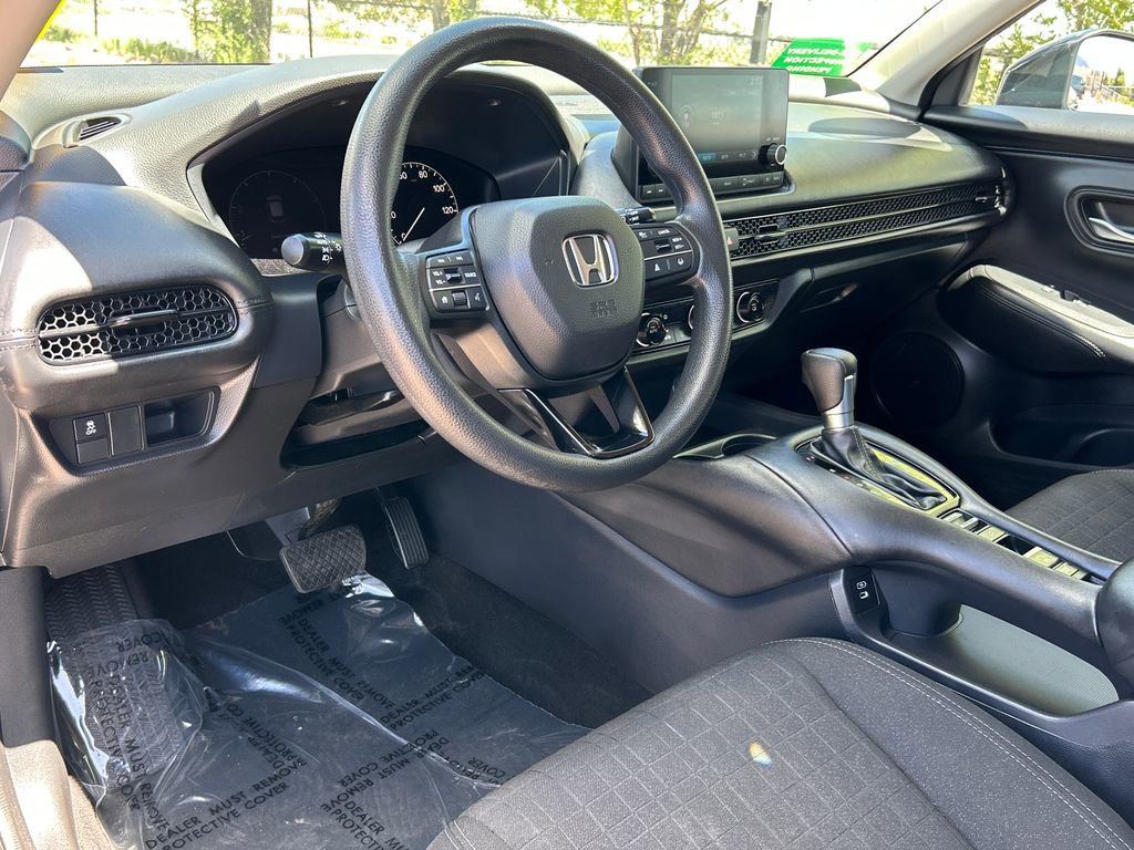 Used 2024 Honda HR-V LX image 6