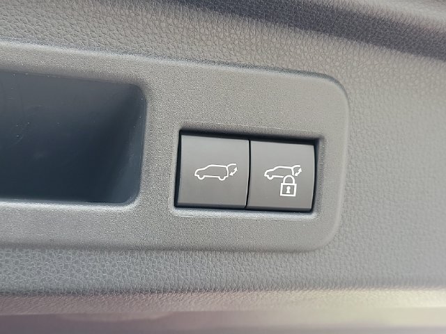 Used 2025 Toyota 4Runner TRD Sport Premium AWD/4WD image 9