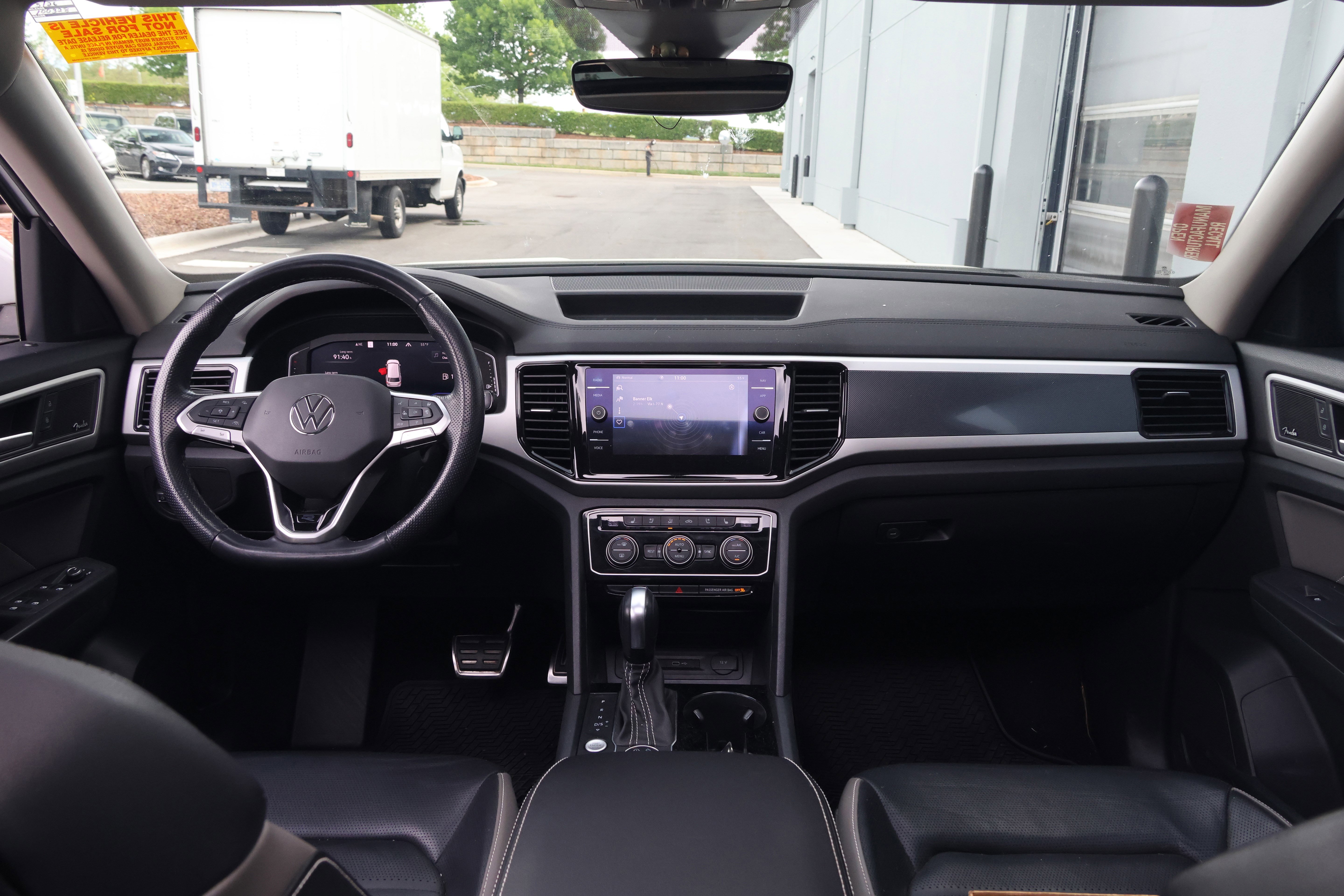 Used 2022 Volkswagen Atlas SEL Premium AWD/4WD image 16