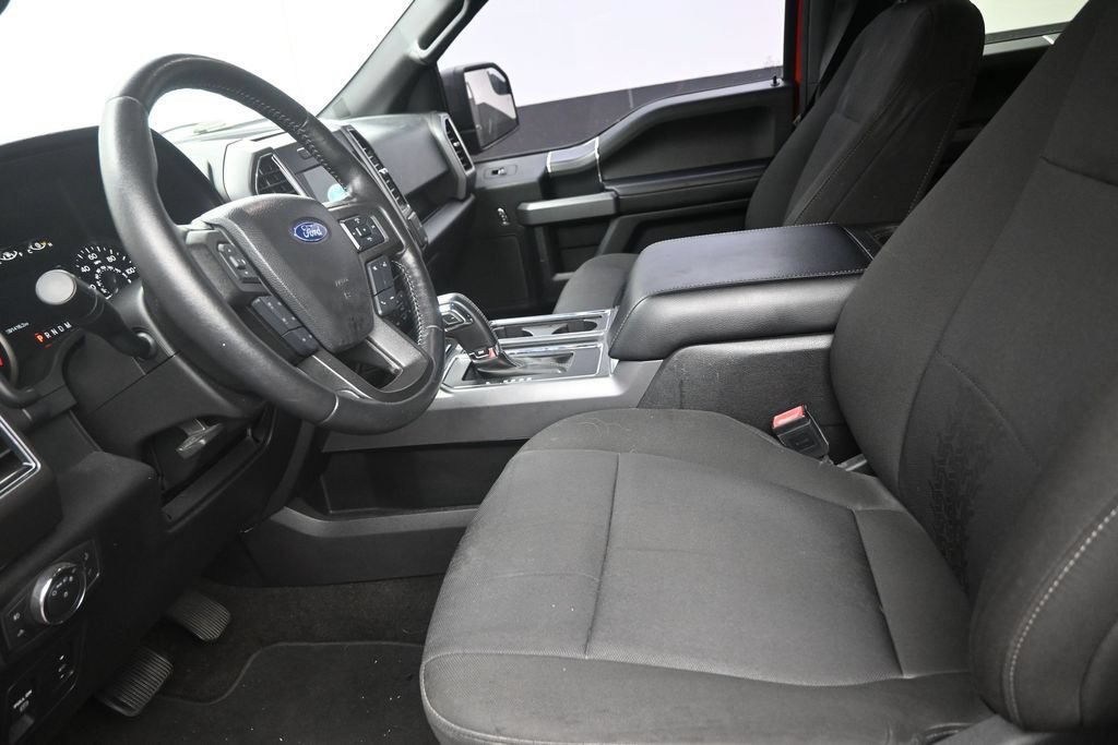 Used 2018 Ford F150 XLT w/ Equipment Group 302A Luxury RWD image 12