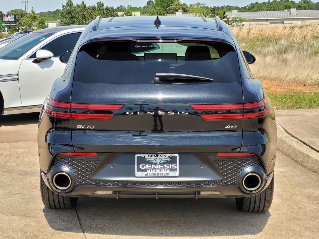 Used 2025 Genesis GV70 2.5T w/ Sport Prestige Package image 4