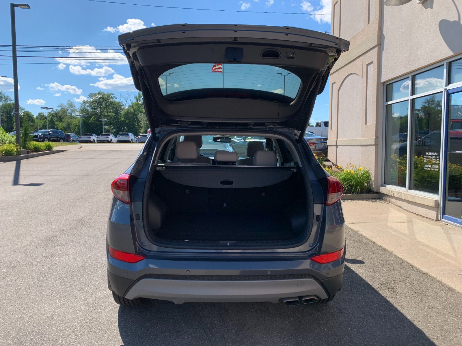 Used 2017 Hyundai Tucson Value AWD/4WD image 8