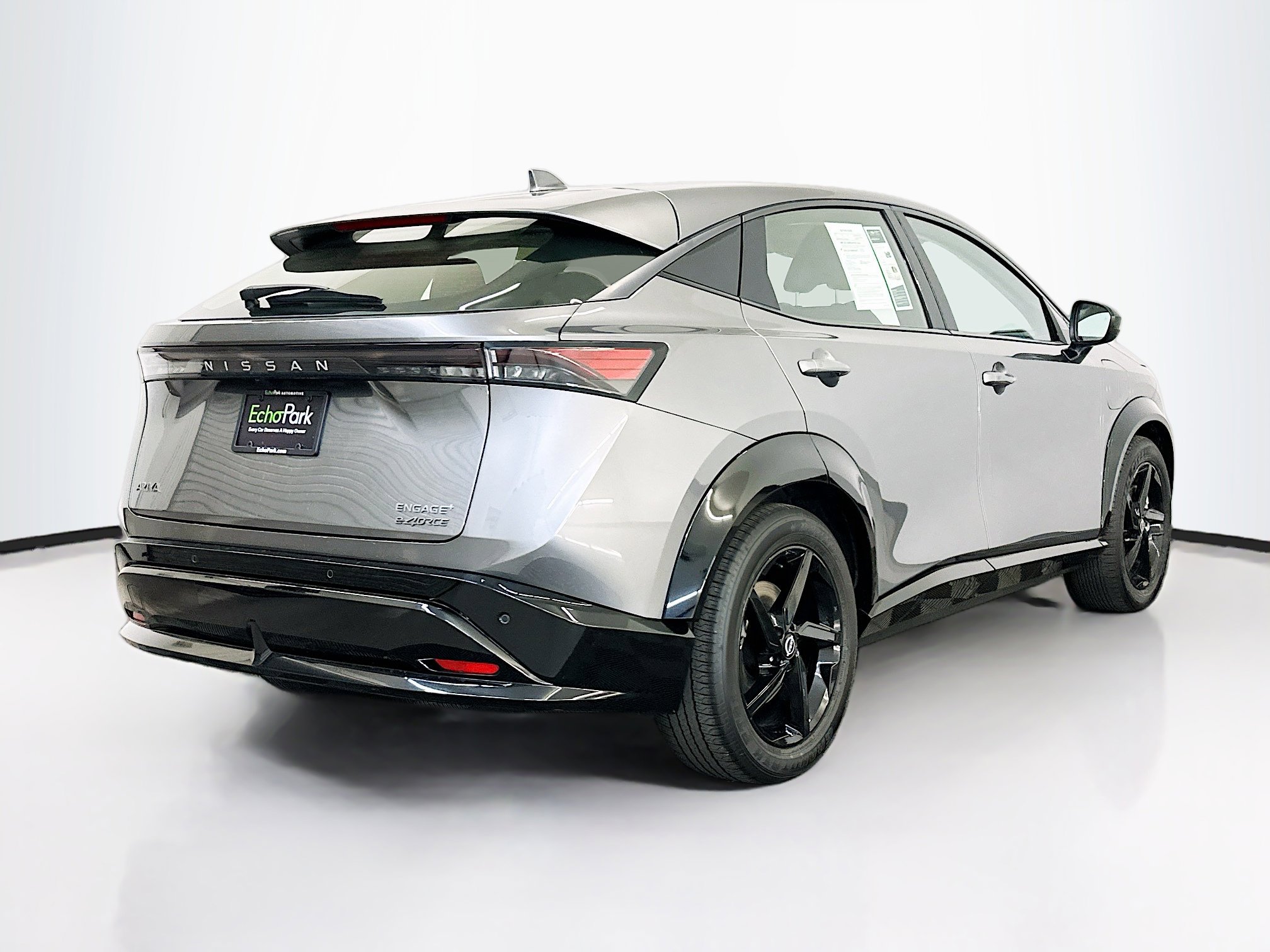 Used 2024 Nissan Ariya AWD image 9