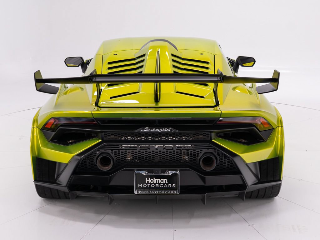 Used 2023 Lamborghini Huracan STO RWD image 40