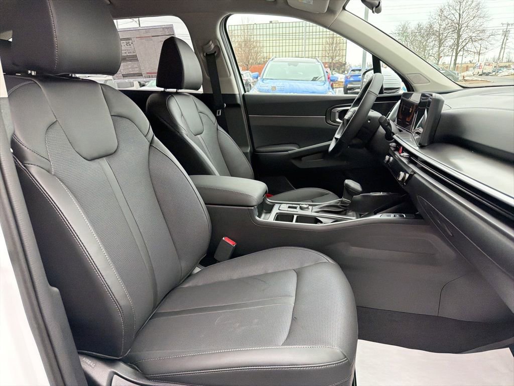 New 2026 Kia Sorento S image 12