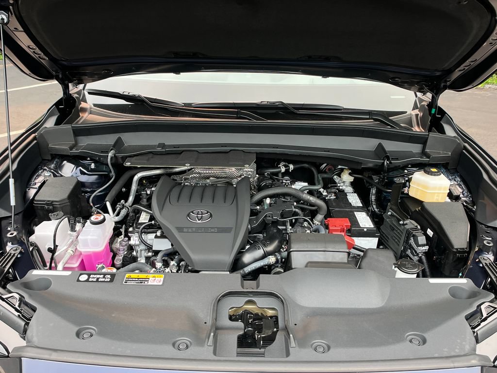 New 2026 Toyota Grand Highlander AWD image 25