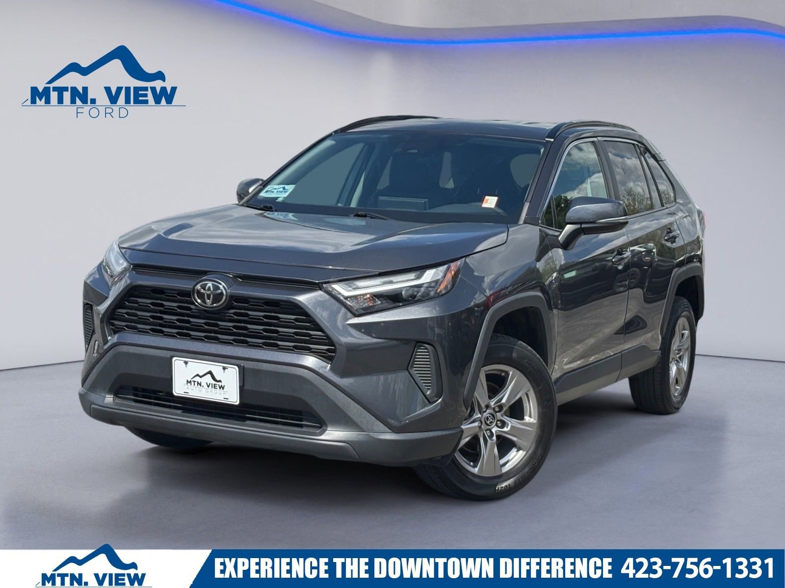 Used 2022 Toyota RAV4 XLE video 1