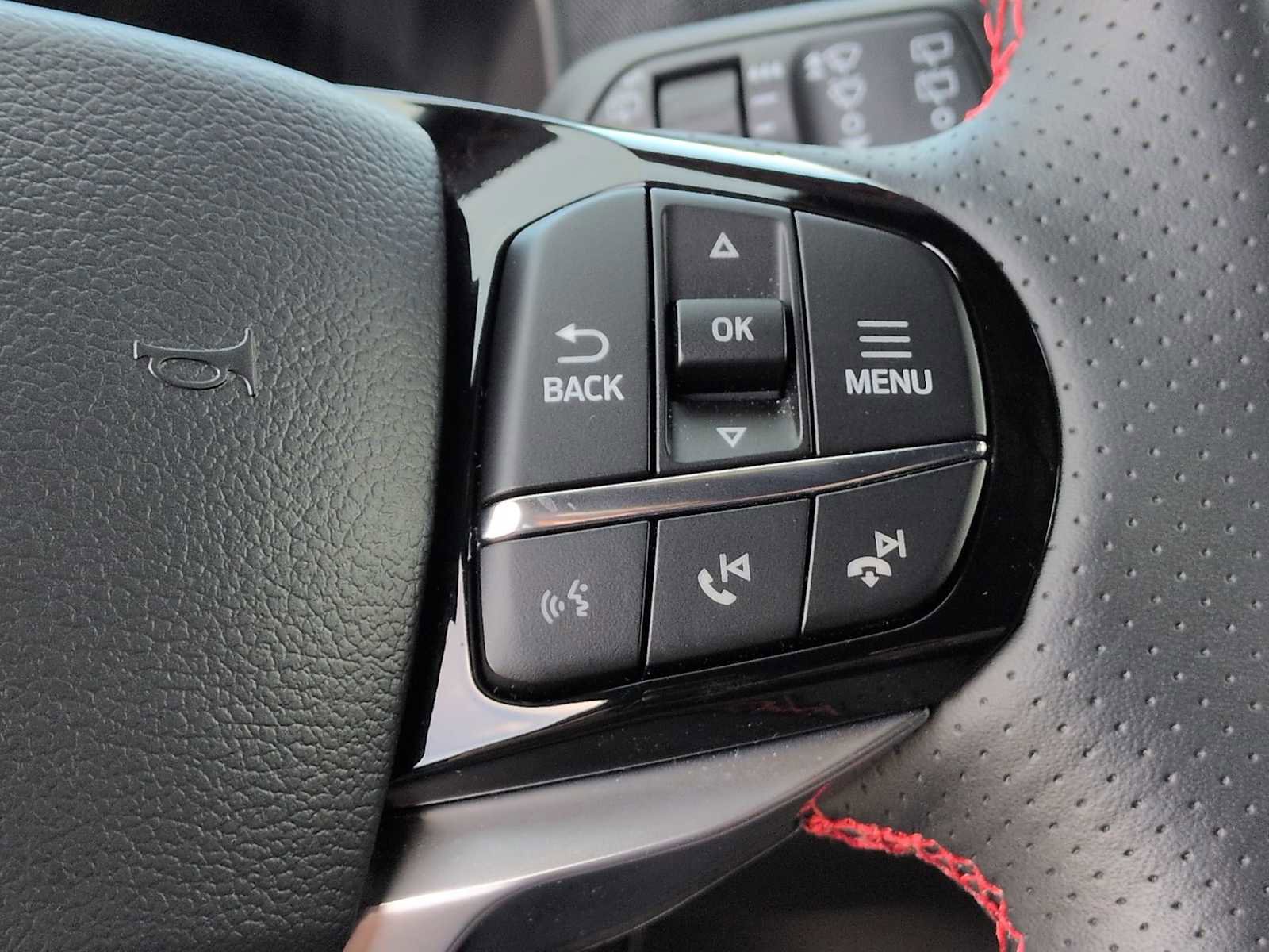 Used 2026 Ford Explorer ST-Line image 24