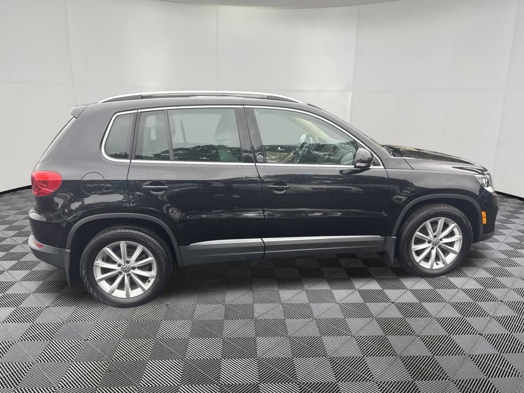 Used 2017 Volkswagen Tiguan Wolfsburg Edition AWD/4WD image 8