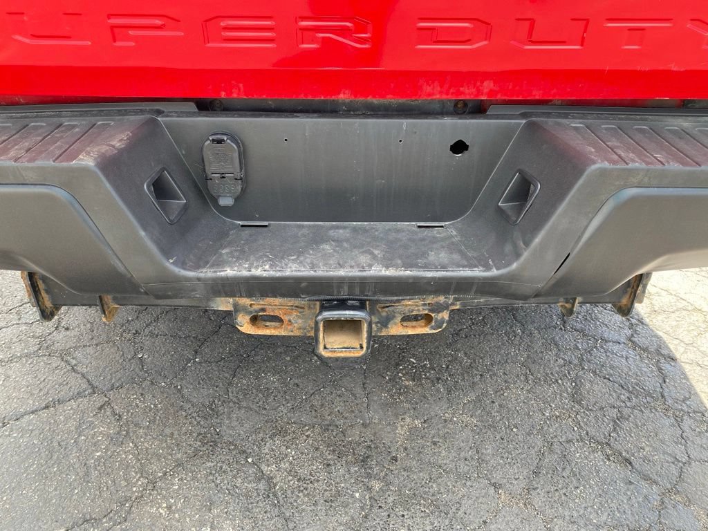 Used 2017 Ford F350 XL w/ Camper Package RWD image 3