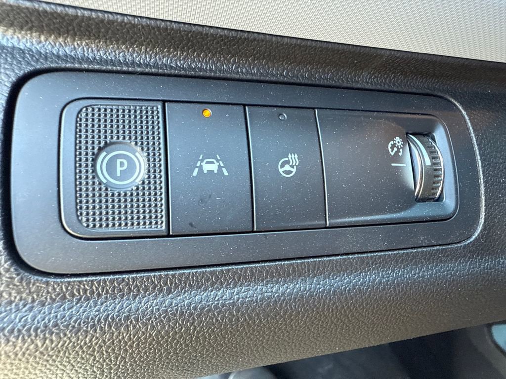New 2027 Chevrolet Bolt RS w/ Technology Package image 18
