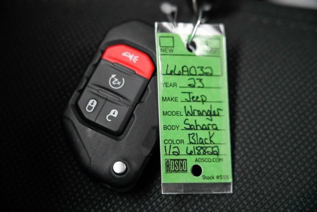 Used 2023 Jeep Wrangler Unlimited Sahara w/ LED Lighting Group AWD/4WD image 11