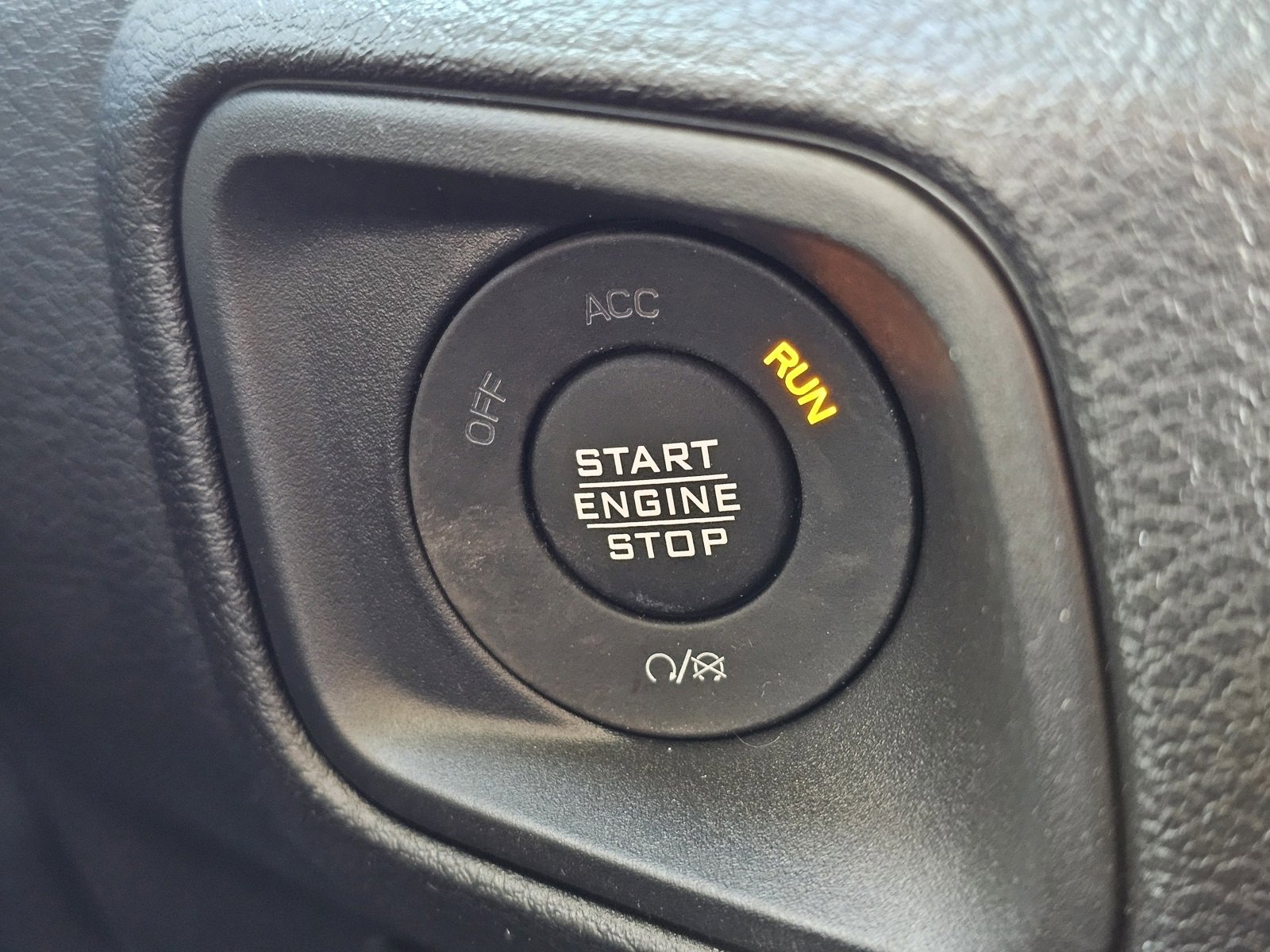 New 2026 Jeep Gladiator Sport image 16