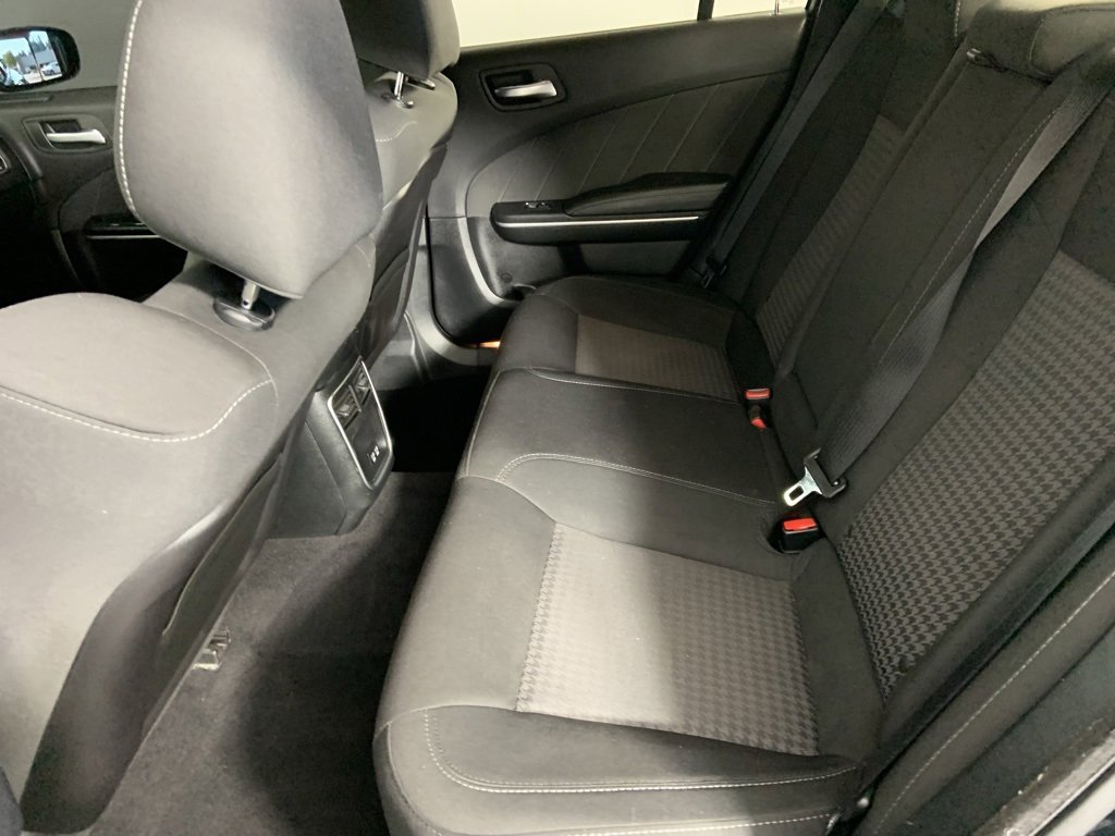 Used 2019 Dodge Charger Scat Pack w/ Navigation & Travel Group image 18