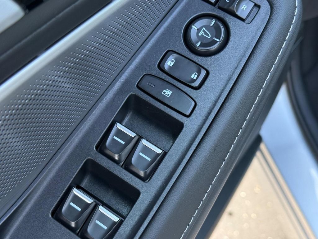 Certified 2026 Acura MDX w/ Technology Package image 22