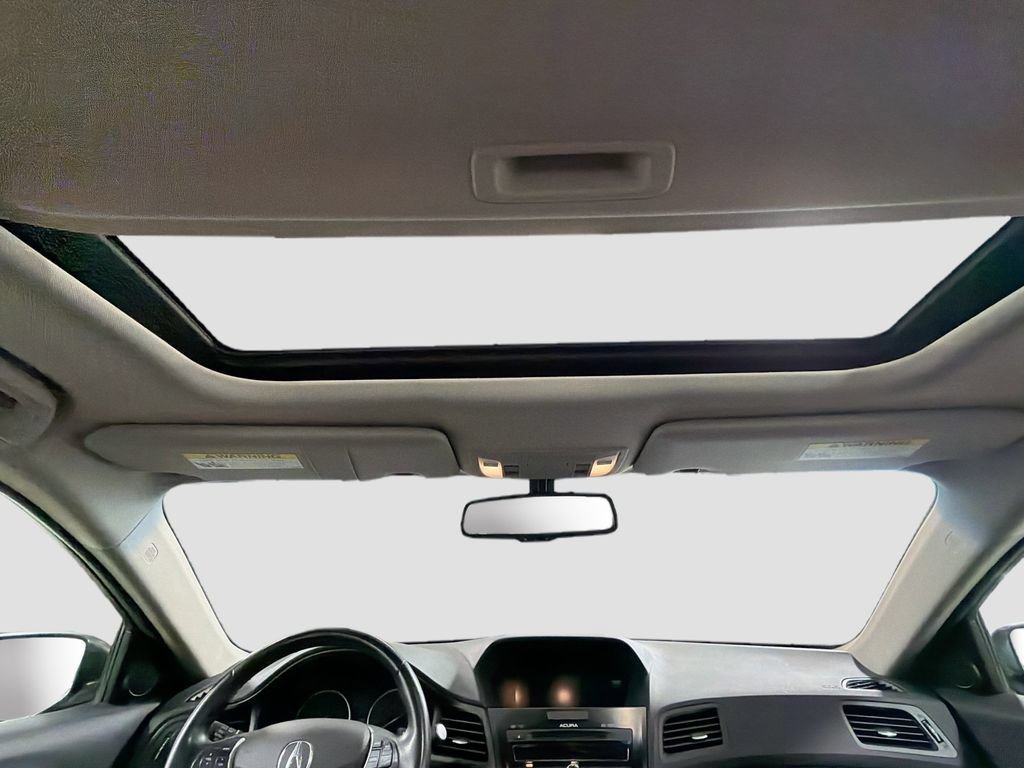 Used 2013 Acura ILX Hybrid w/ Technology Package FWD image 24