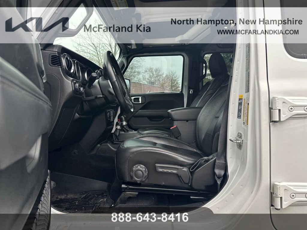 Used 2021 Jeep Wrangler Unlimited Sahara image 11