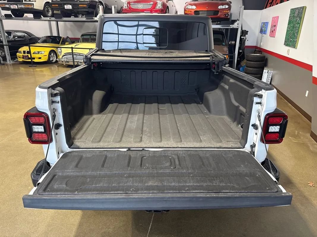 Used 2021 Jeep Gladiator Overland w/ Popular Equipment Package AWD/4WD image 86
