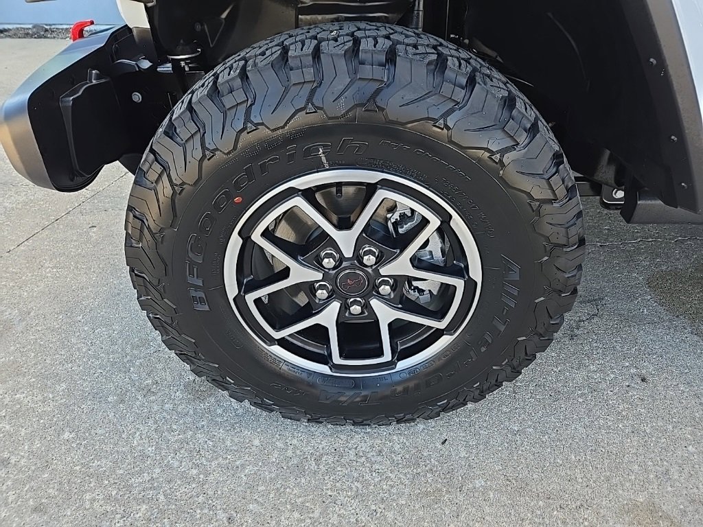 New 2025 Jeep Wrangler Unlimited Rubicon image 27