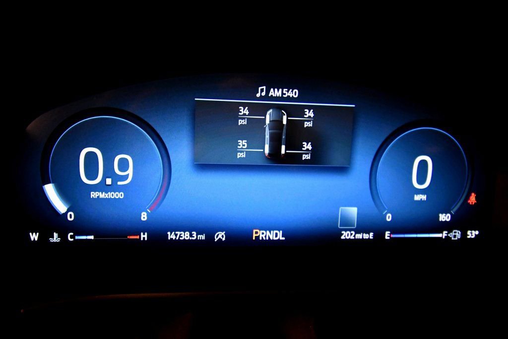 Used 2025 Ford Escape Platinum image 21