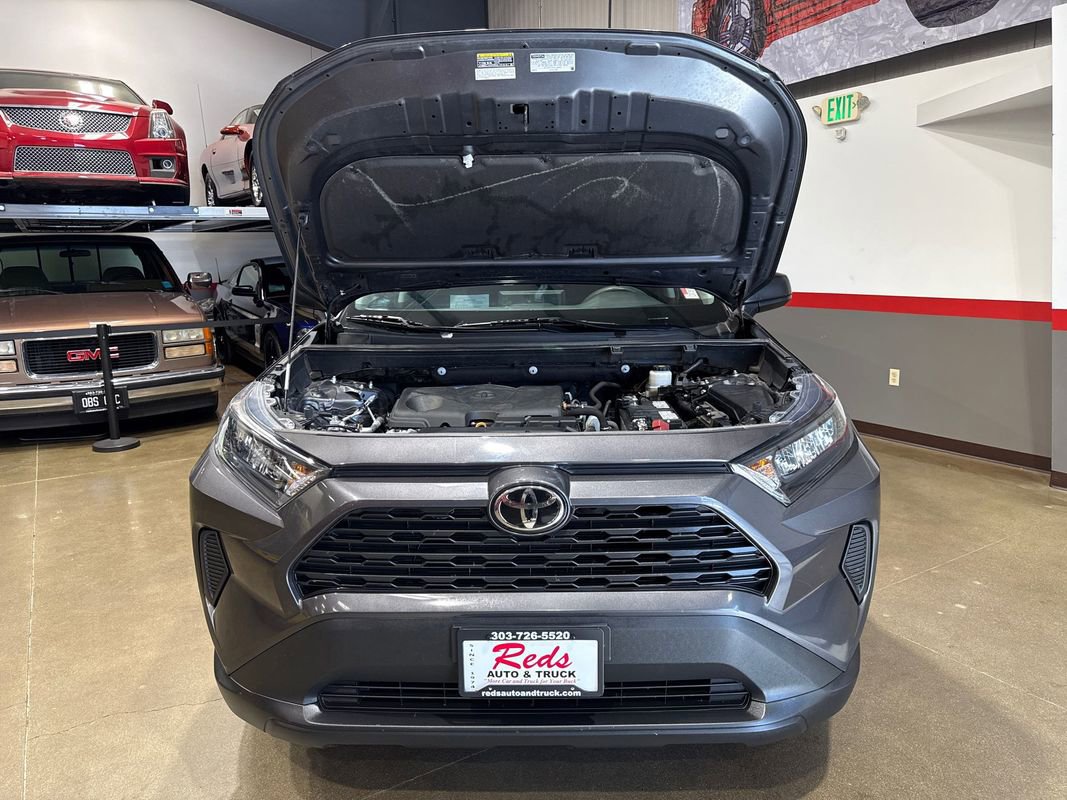 Used 2021 Toyota RAV4 LE AWD/4WD image 77