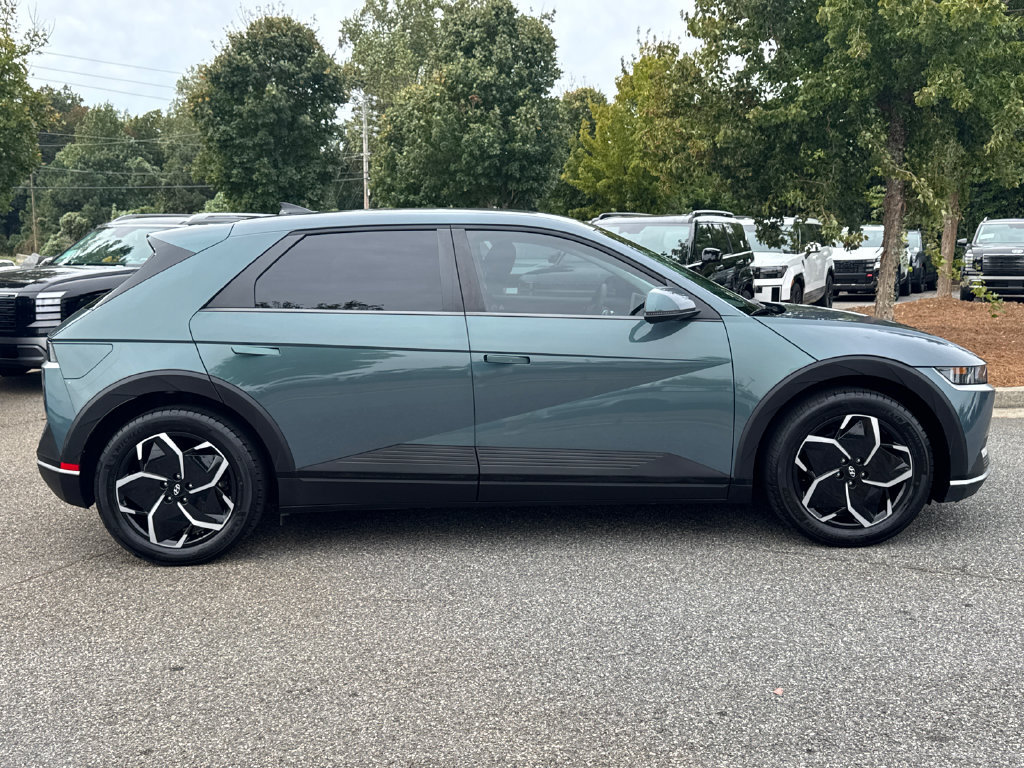 Certified 2024 Hyundai Ioniq 5 SEL RWD image 34