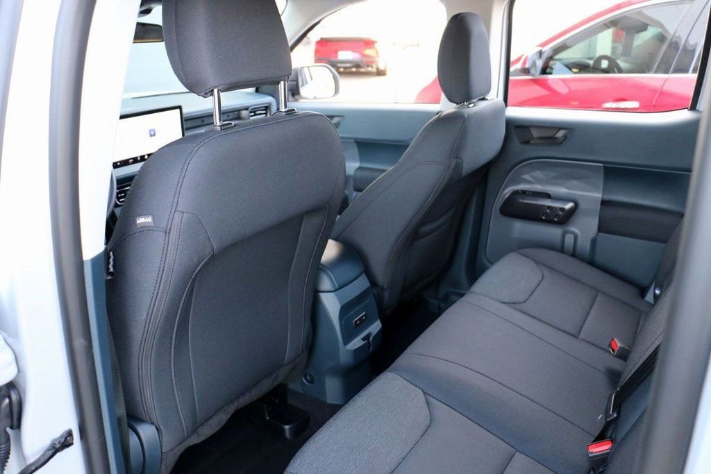 New 2026 Ford Maverick XL image 17