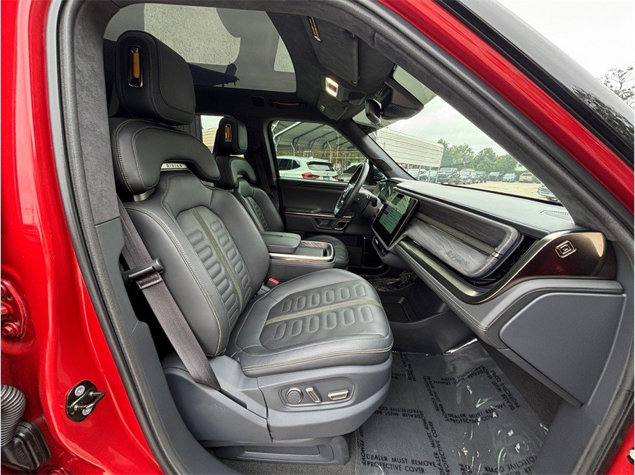 Used 2022 Rivian R1T Adventure AWD/4WD image 38