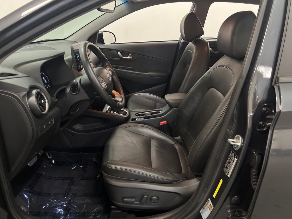 Used 2022 Hyundai Kona Limited image 10