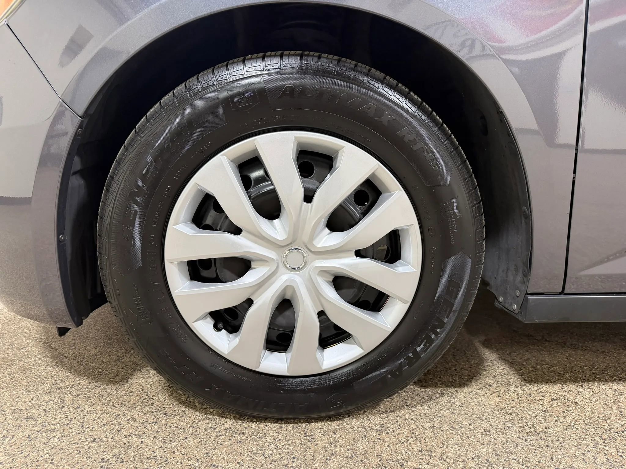 Used 2016 Honda Odyssey LX image 59