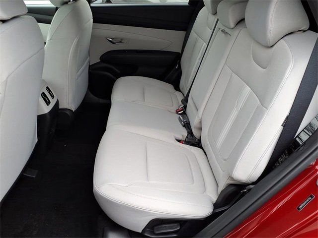 New 2026 Hyundai Tucson SEL FWD image 8