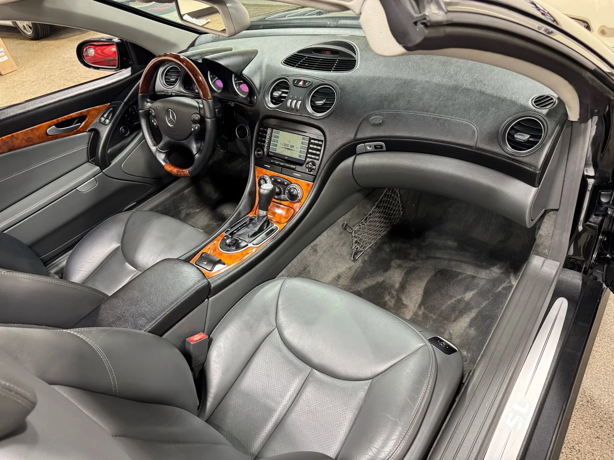 Used 2005 Mercedes-Benz SL 500 image 51