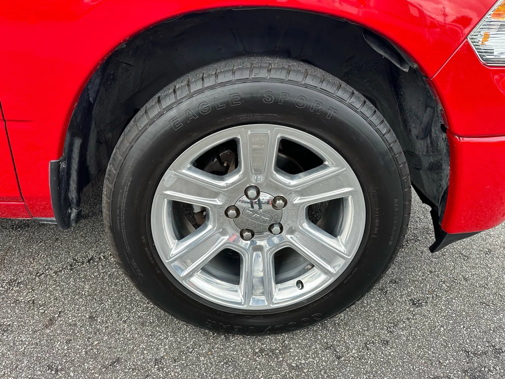 Used 2018 RAM 1500 Tradesman image 17