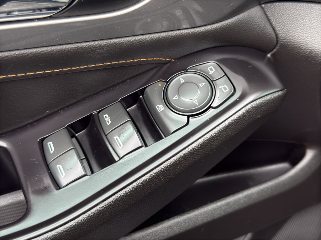 Certified 2020 Chevrolet Traverse LT AWD/4WD image 13