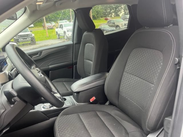 Used 2025 Ford Escape Active AWD/4WD image 12