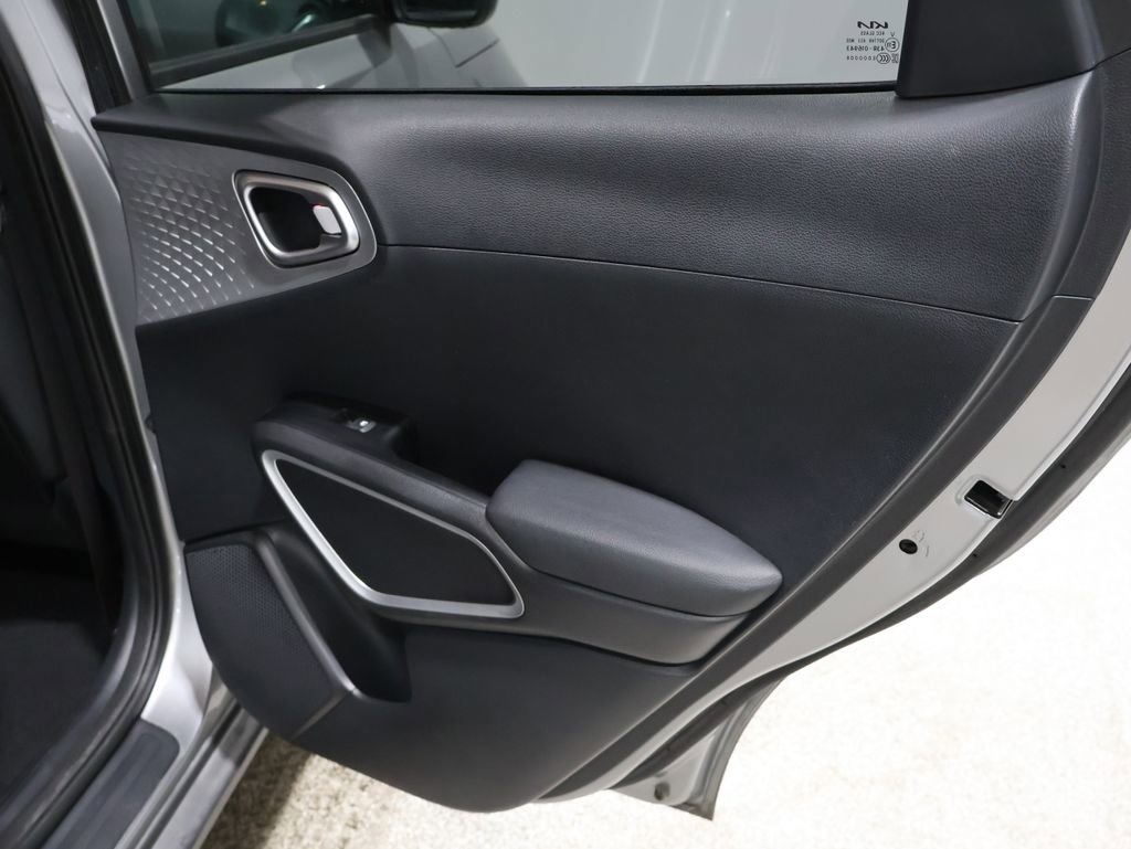 Used 2024 Kia Soul LX w/ Option Group 015 image 21