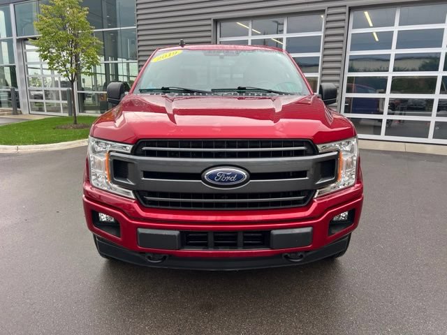 Used 2019 Ford F150 XLT w/ Equipment Group 302A Luxury AWD/4WD image 2