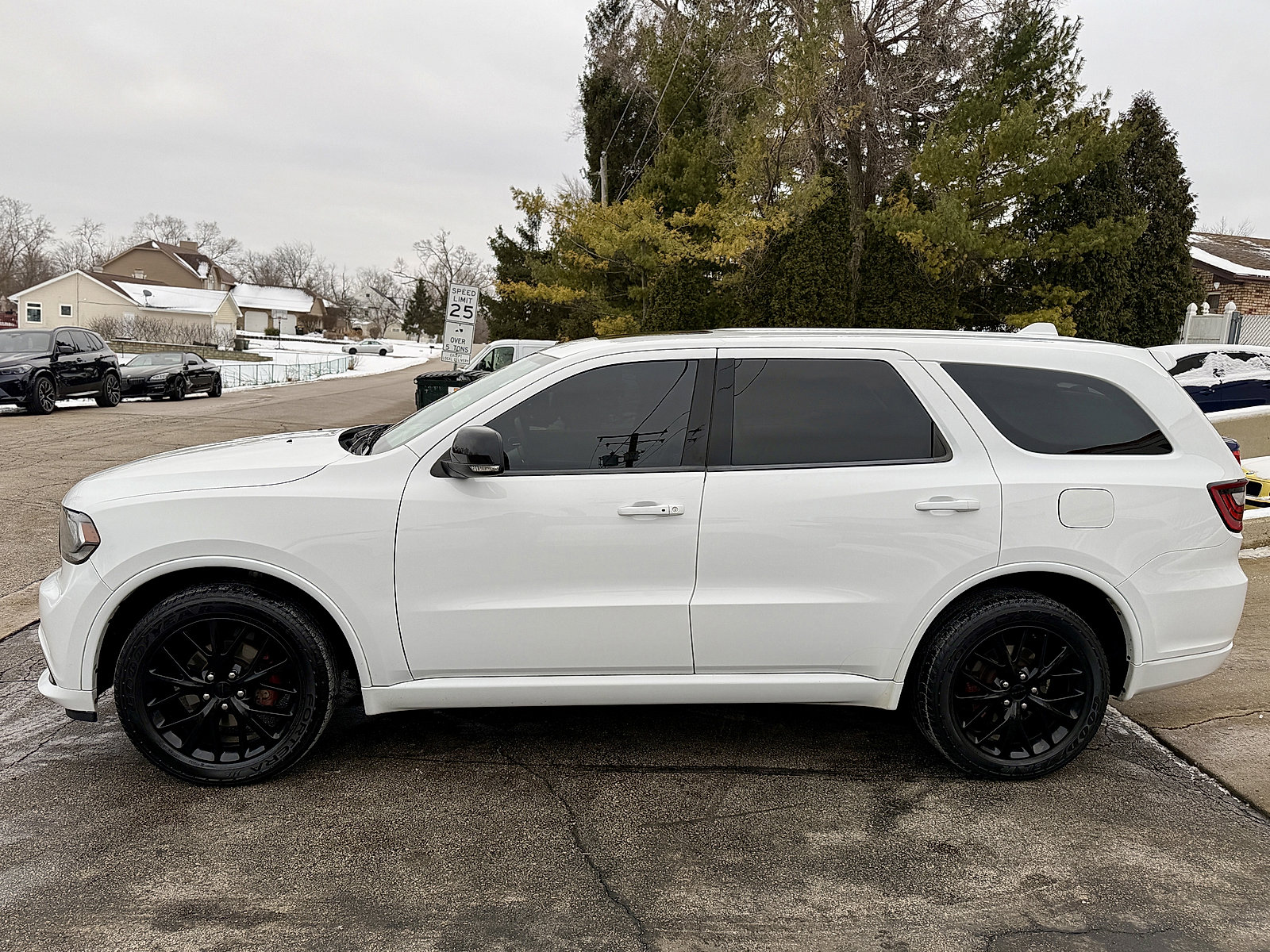 Used 2016 Dodge Durango Limited w/ Premium Group image 4
