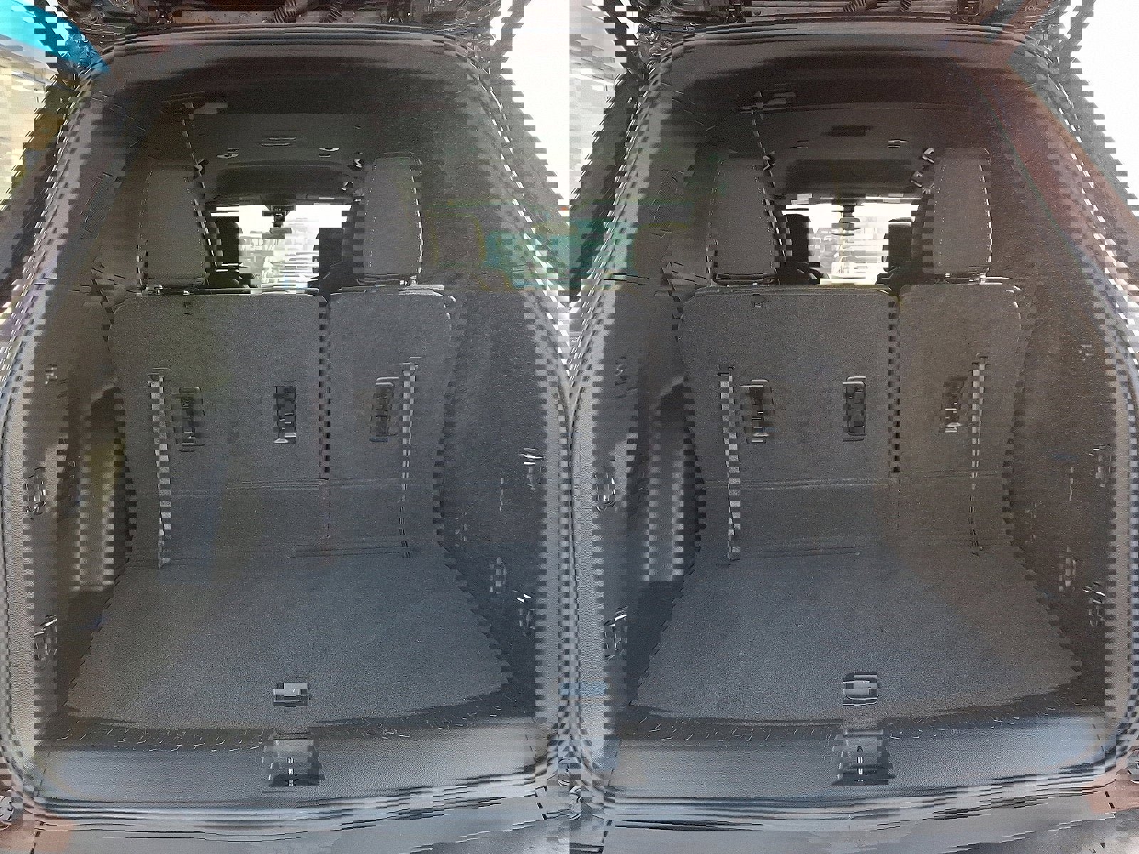 Used 2023 Chevrolet Traverse LT w/ Midnight/Sport Edition image 29