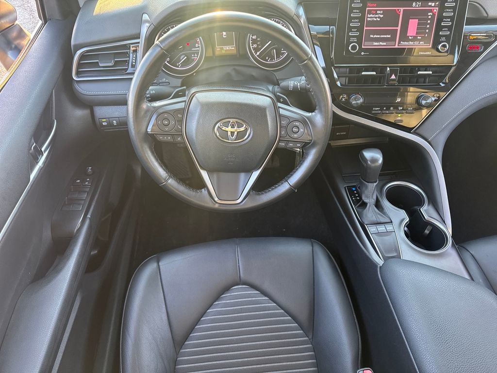 Used 2024 Toyota Camry SE image 15