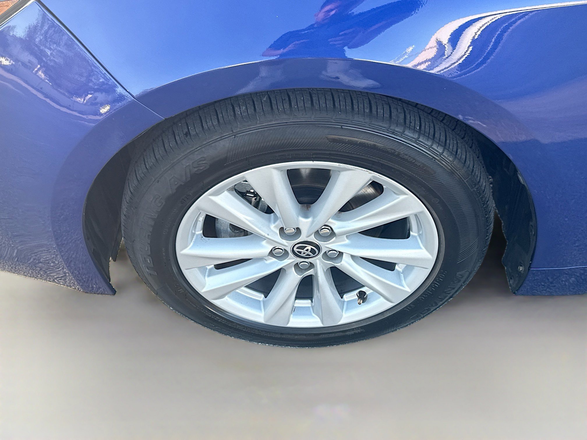 Used 2023 Toyota Corolla SE image 33