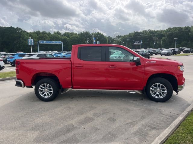 New 2026 Chevrolet Silverado 1500 LT w/ Z71 Off-Road Package AWD/4WD image 12