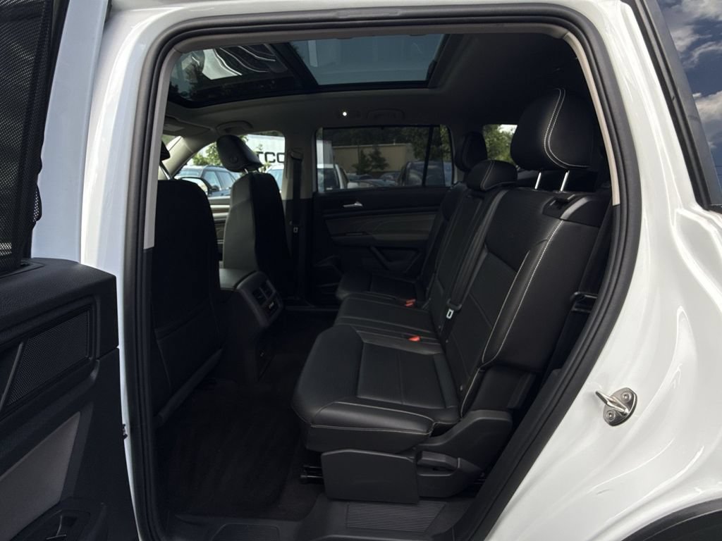 Used 2023 Volkswagen Atlas SEL AWD/4WD image 24